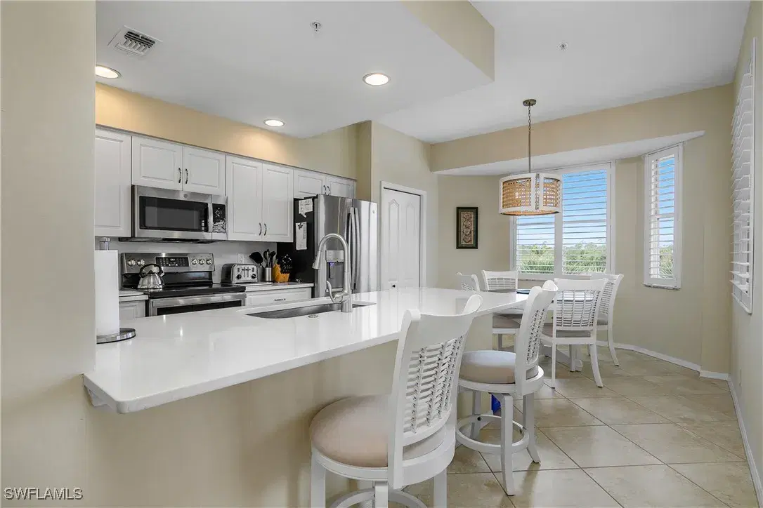 Picture of 7505 Stoneybrook Dr 746, Naples, FL 34112