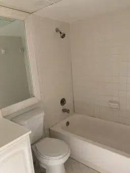 Picture of 1630 Embassy Drive 102, West Palm Beach, FL 33401