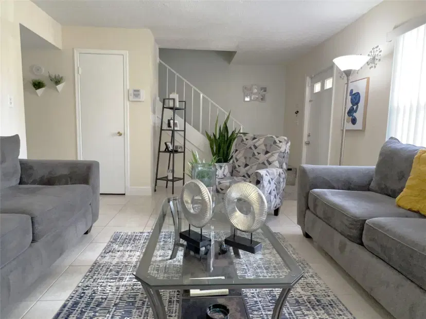Picture of 16 Meacham Lane 16, Tamarac FL 33319