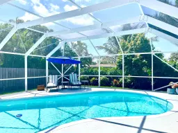 Picture of 620 NE 15Th Place, Boynton Beach, FL 33435