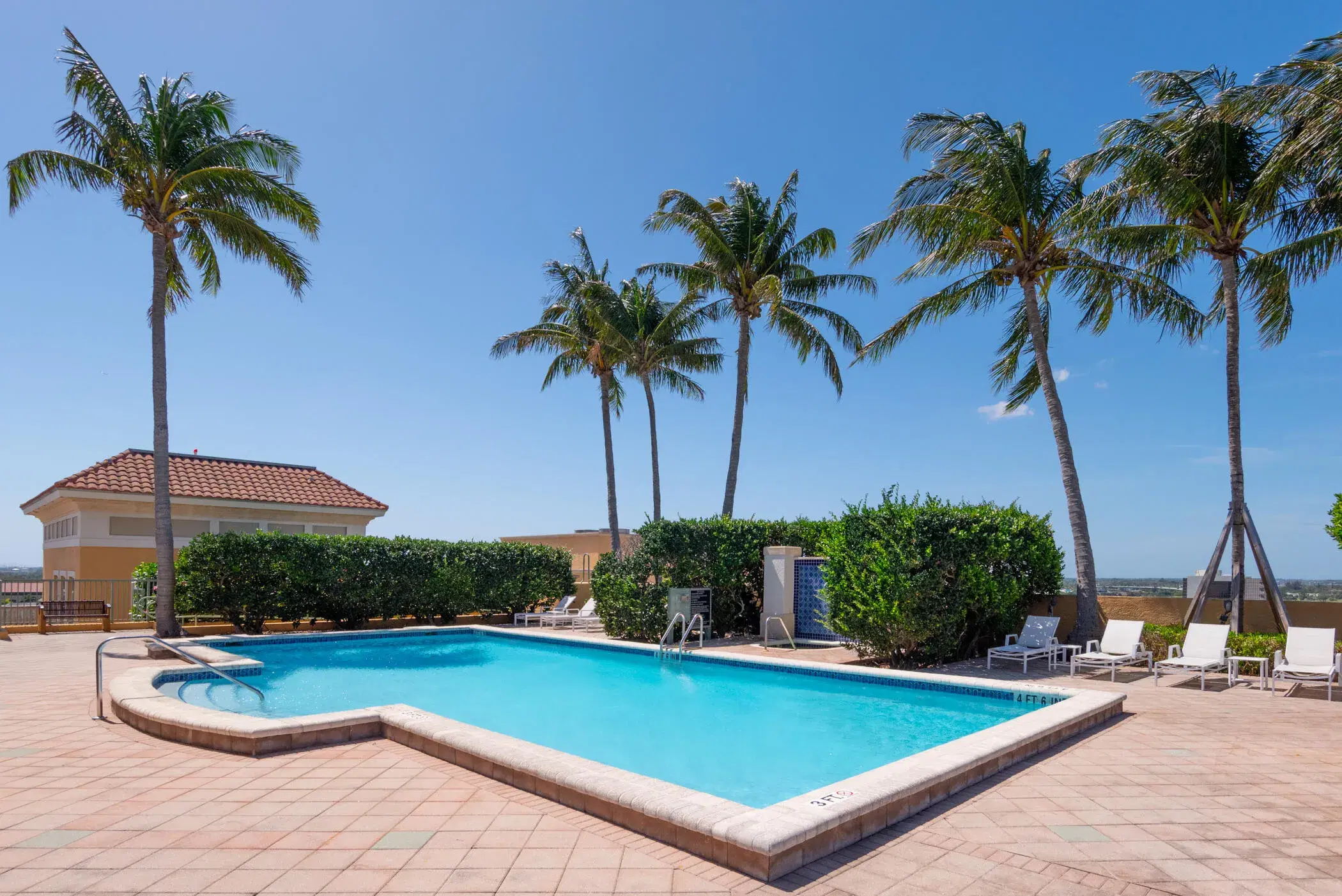 Picture of 403 S Sapodilla Avenue 708, West Palm Beach, FL 33401