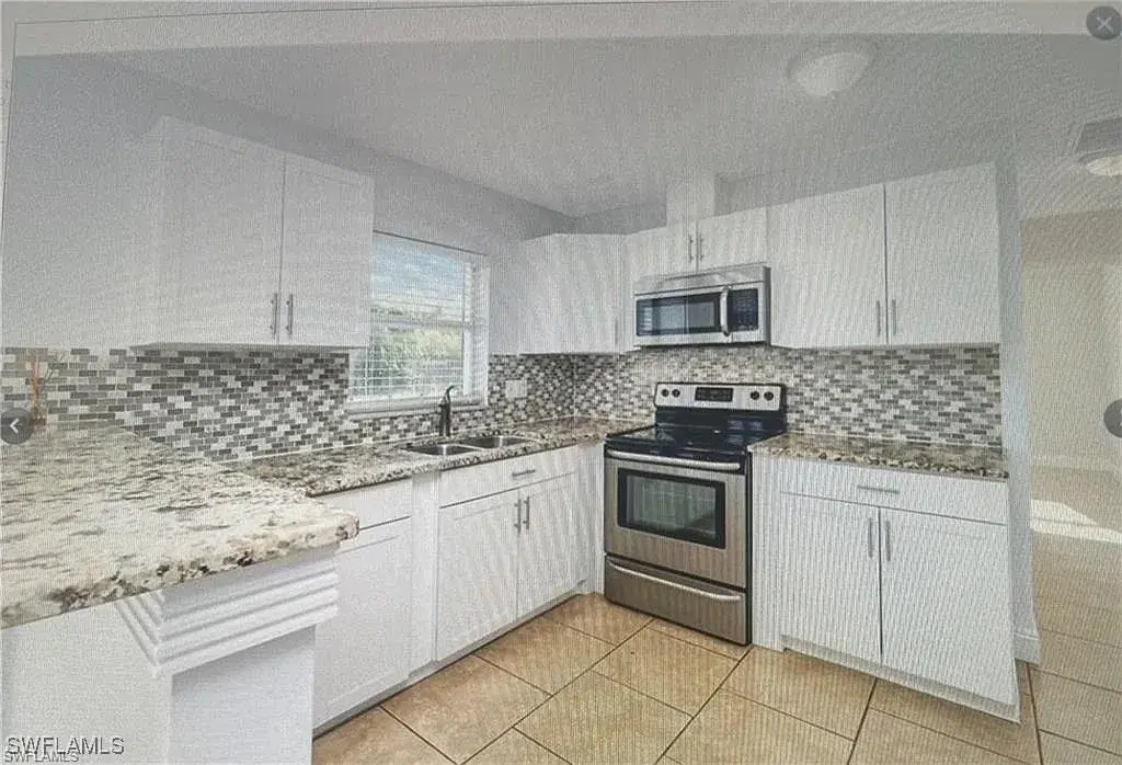 Picture of 4245 22Nd Pl Sw, Naples, FL 34116