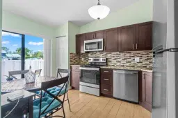 Picture of 2641 Gately Drive W 103, West Palm Beach, FL 33415