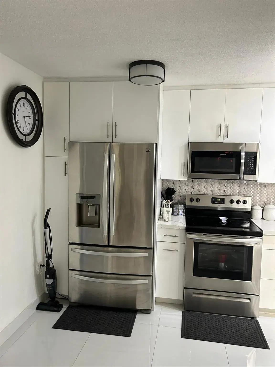 Picture of 1395 NE 167Th Street 107, Miami, FL 33162