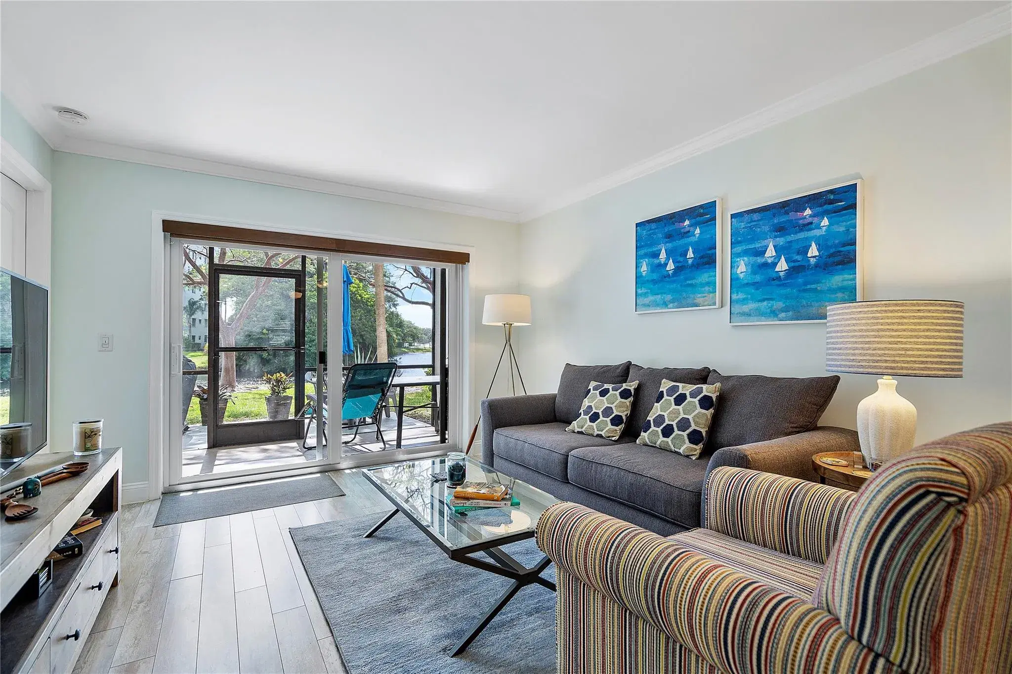 Picture of 2236 N Cypress Bend Dr 102, Pompano Beach, FL 33069