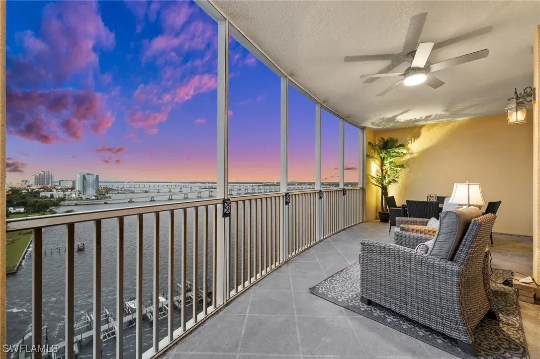 Picture of 2743 1St St 1403, Fort Myers, FL 33916