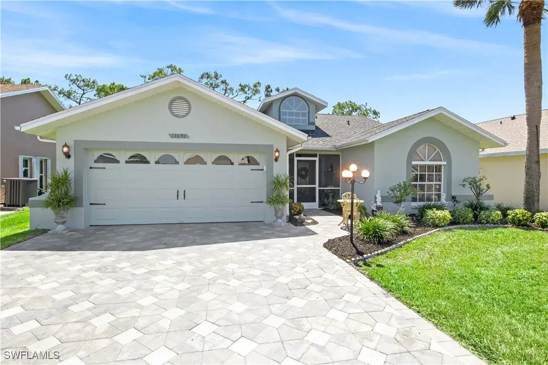 Picture of 17692 Acacia Dr, North Fort Myers, FL 33917