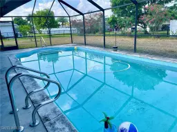 Picture of 3812 SE 10Th Ave, Cape Coral, FL 33904