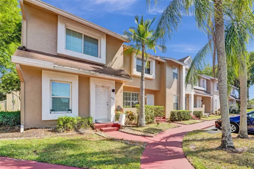 Picture of 7272 Woodmont Ave N/A, Tamarac FL 33321