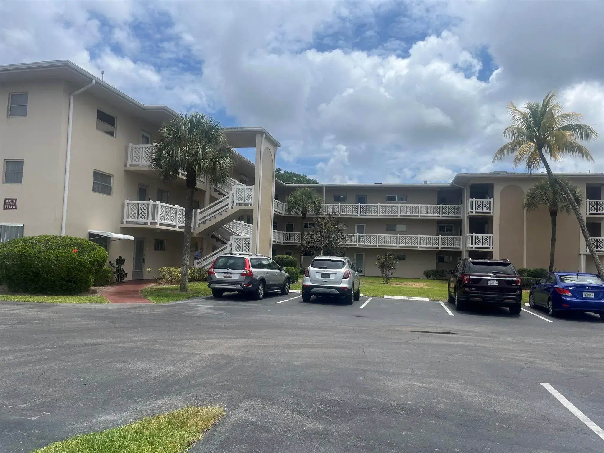 Picture of 2682 Garden Drive 204, Lake Worth, FL 33461