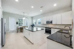 Picture of 1776 Birdie Dr, Naples, FL 34120