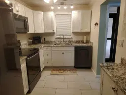Picture of 740 E Ocean Avenue 109, Boynton Beach, FL 33435