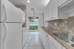 Picture of 1040 Silk Oak Terrace 23D, Delray Beach, FL 33445