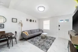 Picture of 3064 Connecticut Ave, Naples, FL 34112
