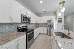 Picture of 13931 Pine Lodge Ln, Fort Myers, FL 33913
