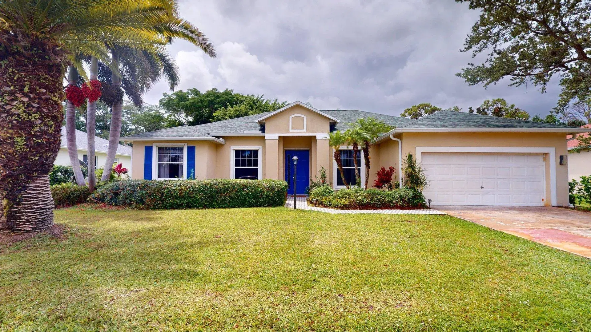 Picture of 4935 47Th Place, Vero Beach, FL 32967