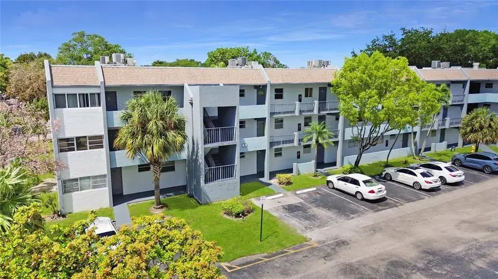 Picture of 8351 Sands Point Blvd A302, Fort Lauderdale, FL 33321