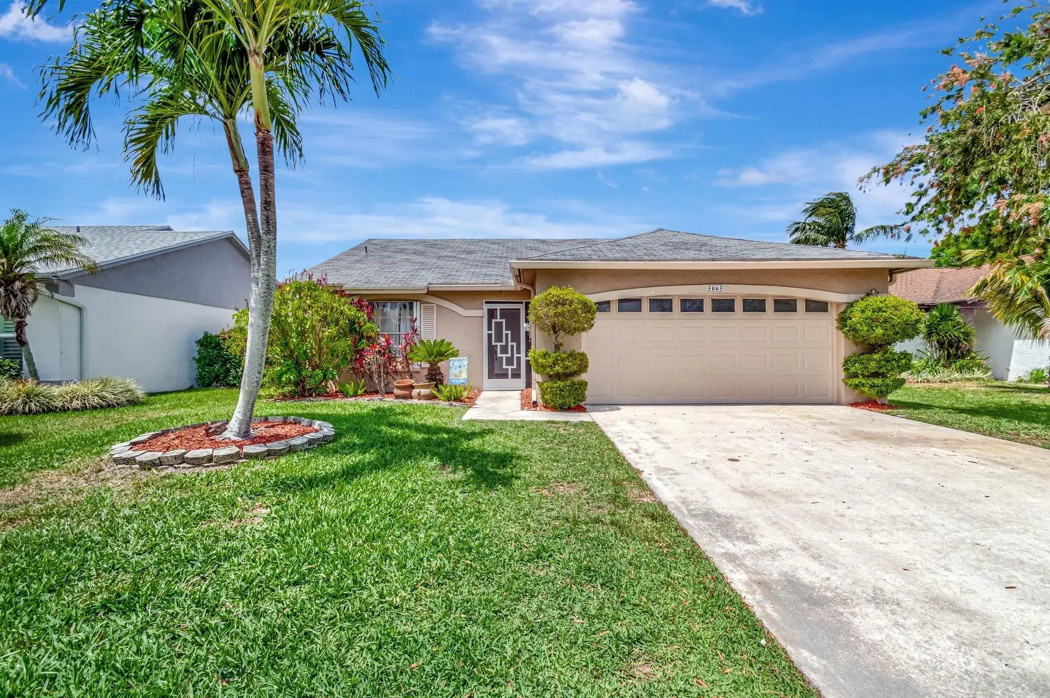 Picture of 5065 Arbor Glen Cir, Lake Worth, FL 33463