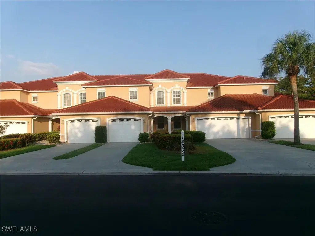 Picture of 14030 Eagle Ridge Lakes Dr 102, Fort Myers, FL 33912