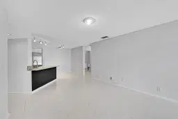 Picture of 3350 N Pinewalk Dr N 1416, Margate, FL 33063