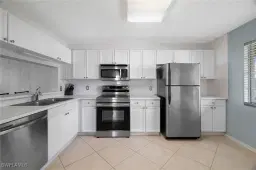 Picture of 7706 Jewel Ln 101, Naples, FL 34109