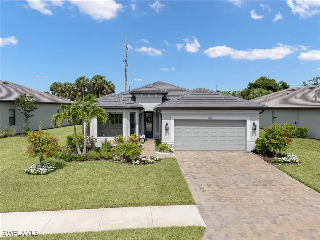 Picture of 2076 Yellowfin Cir, Naples, FL 34114