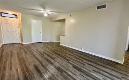 Picture of 211 Lake Pointe Dr 110, Oakland Park, FL 33309