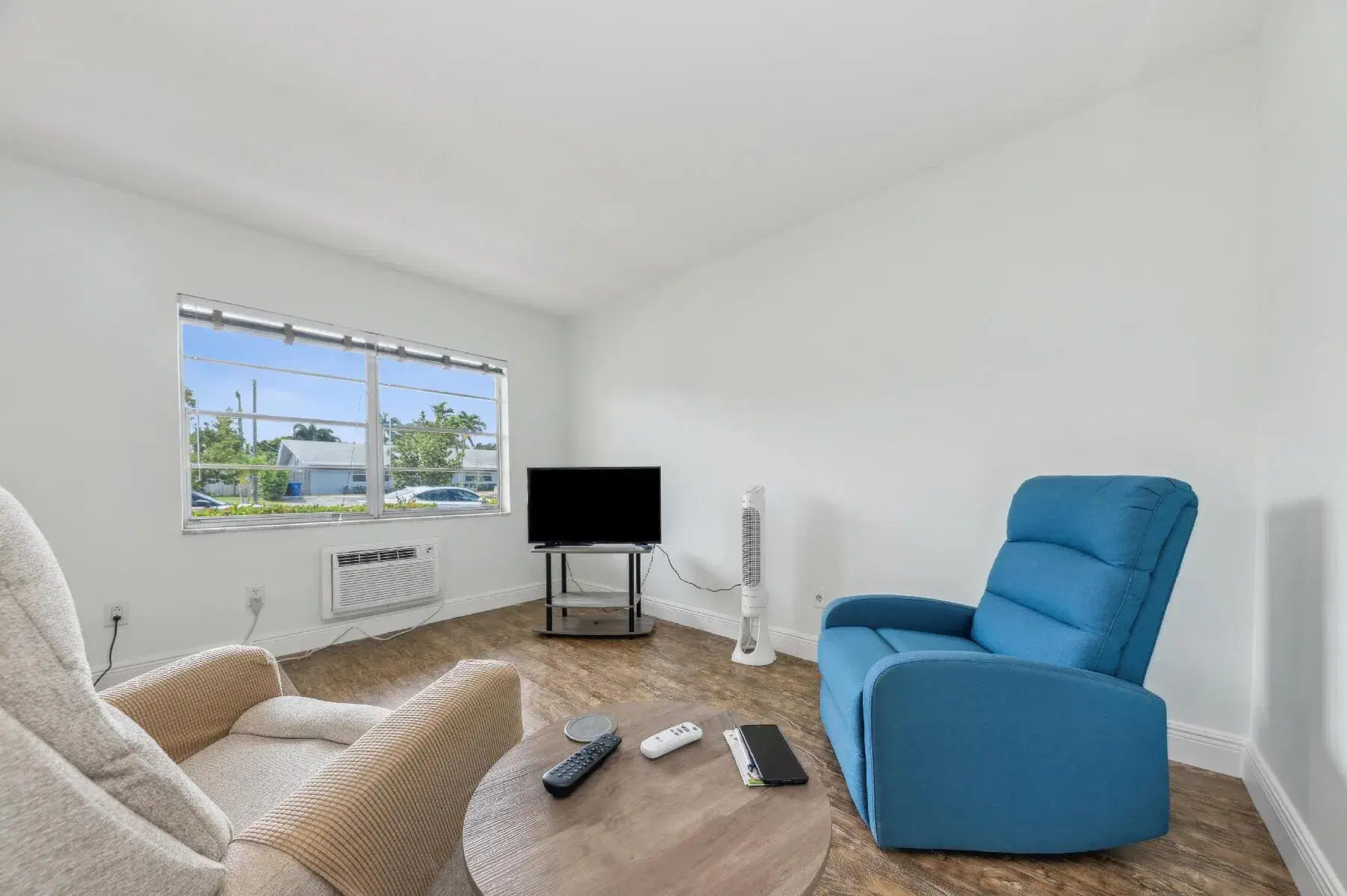 Picture of 2111 NE 56Th Street 106, Fort Lauderdale, FL 33308