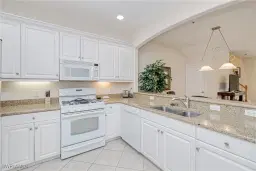 Picture of 3211 Cottonwood Bend 702, Fort Myers, FL 33905