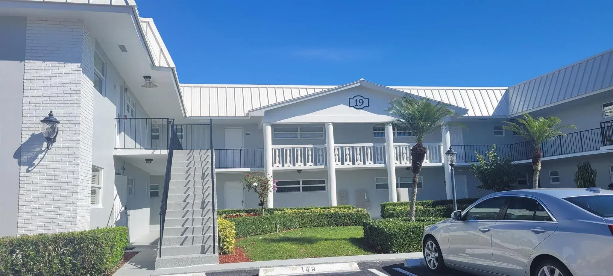 Picture of 19 Colonial Club Drive 200, Boynton Beach, FL 33435