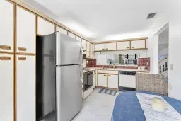 Picture of 4575 S Carambola Circle 27206, Coconut Creek, FL 33066