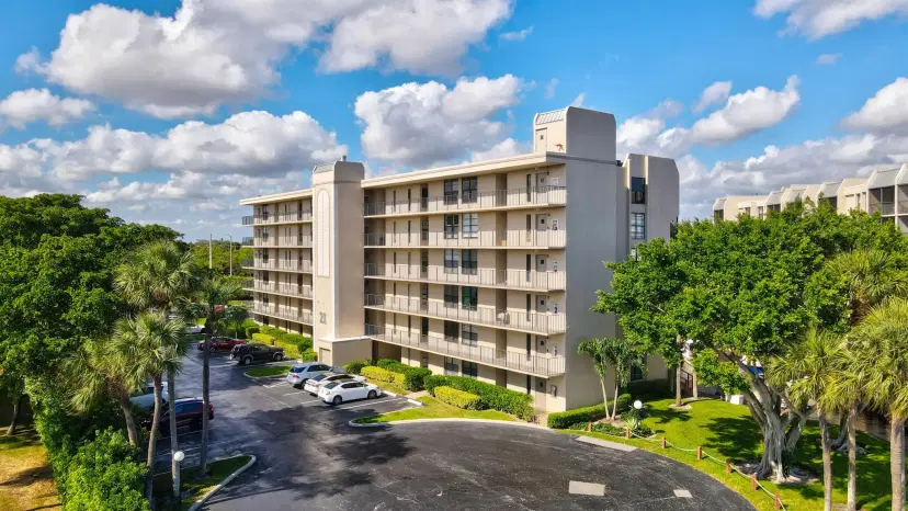 Picture of 9 Royal Palm Way 404, Boca Raton FL 33432
