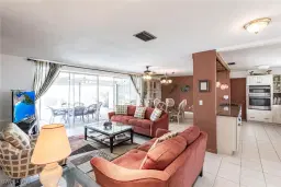 Picture of 1735 SE 29Th Ln, Cape Coral, FL 33904