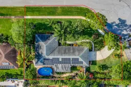 Picture of 4786 Richmond Mews, Haverhill, FL 33415