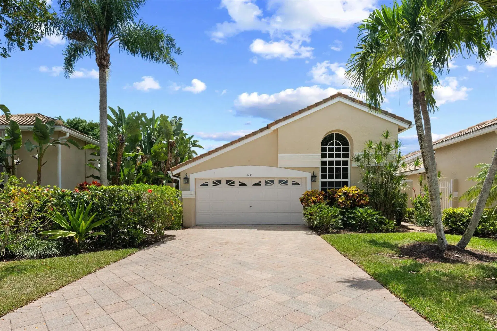 Picture of 4738 Carlton Golf Drive, Lake Worth, FL 33449