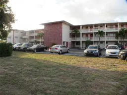Picture of 4731 NW 10Th Ct 206, Plantation, FL 33313