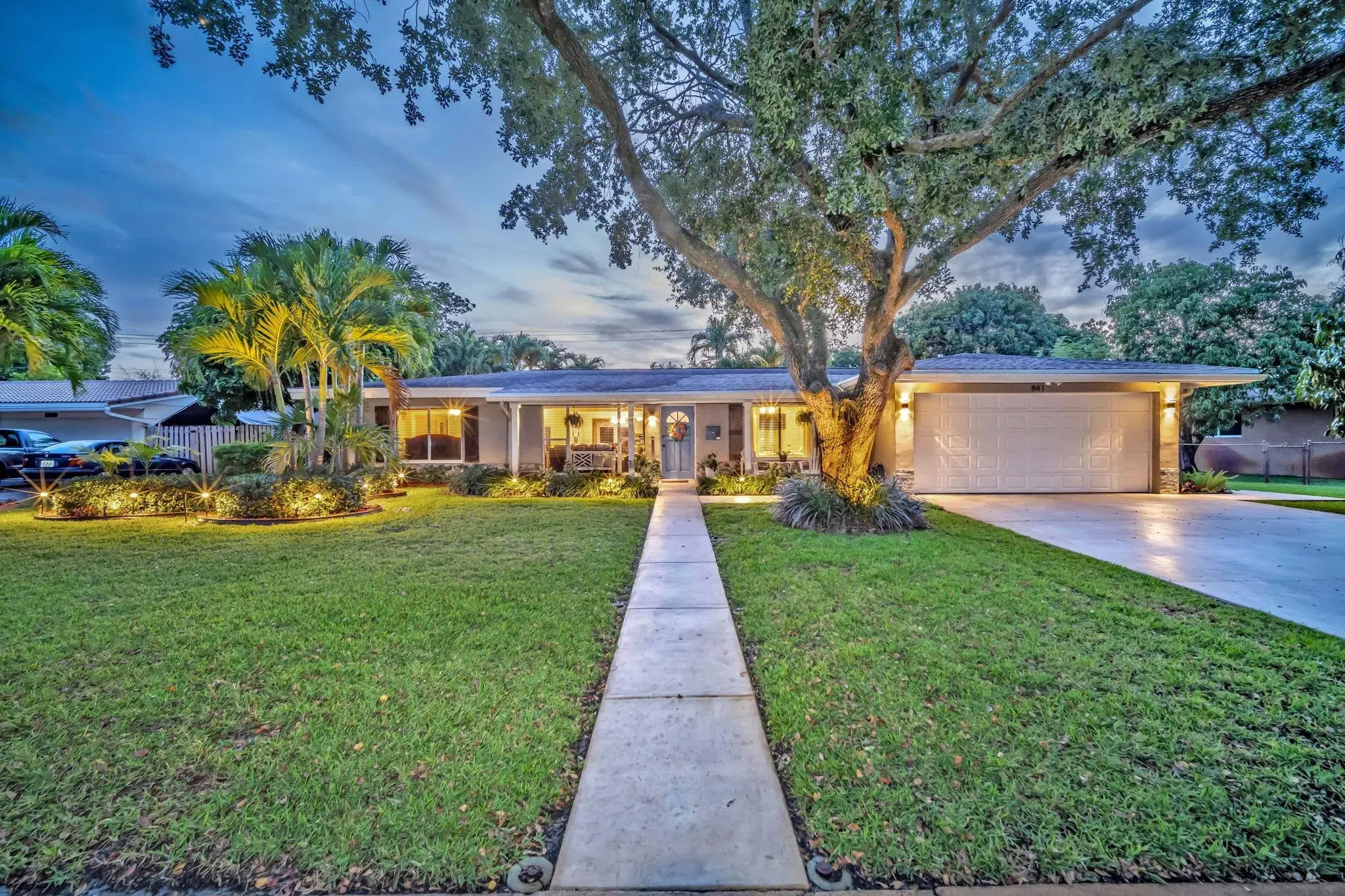 Picture of 841 Gardenia Ln, Plantation, FL 33317