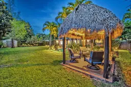 Picture of 841 Gardenia Ln, Plantation, FL 33317