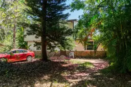 Picture of 616 Sanctuary Rd, Naples, FL 34120
