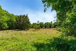 Picture of 616 Sanctuary Rd, Naples, FL 34120