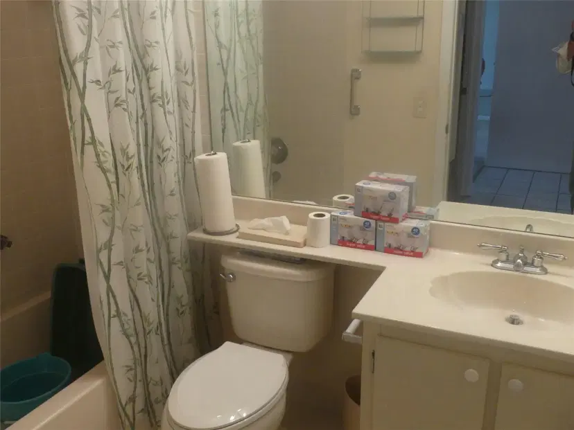 Picture of 10657 W Clairmont Cir 306, Tamarac FL 33321