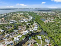 Picture of 15461 River Cove Ct, North Fort Myers, FL 33917