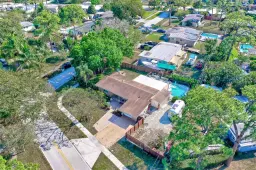 Picture of 1005 SW 44Th Ave, Plantation, FL 33317