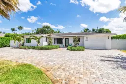 Picture of 1424 Alpha Court, Lake Clarke Shores, FL 33406
