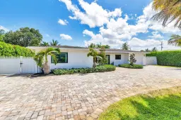 Picture of 1424 Alpha Court, Lake Clarke Shores, FL 33406