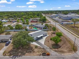 Picture of 300 Schoolside Dr, Lehigh Acres, FL 33936