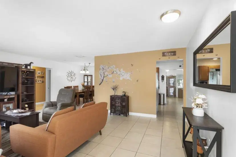 Picture of 6704 NW 72Nd St, Tamarac FL 33321
