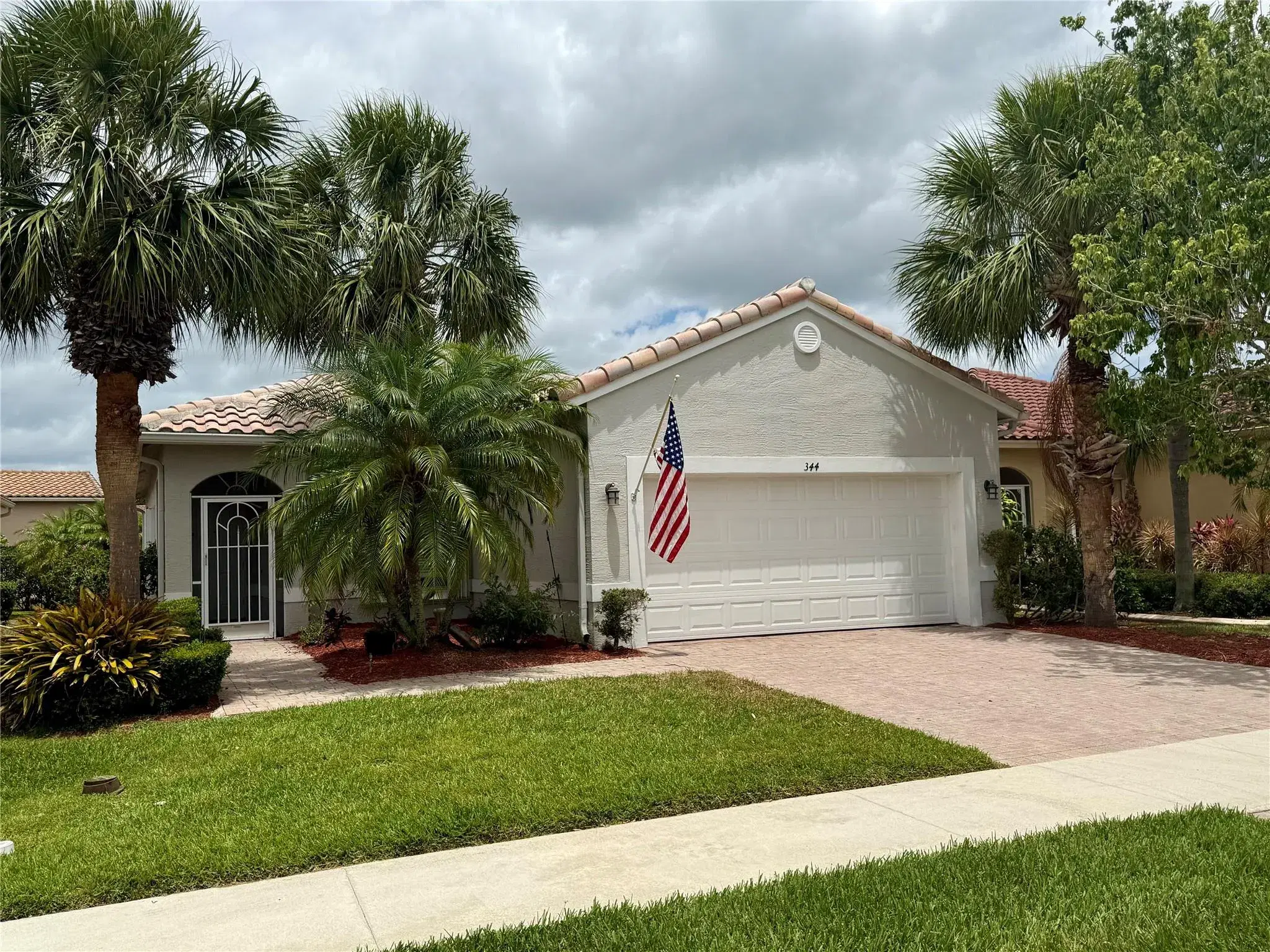 Picture of 344 NW Breezy Point Loop, Port St Lucie, FL 34986