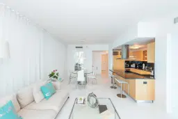 Picture of 6899 Collins Ave 908, Miami Beach, FL 33141