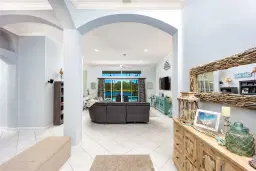 Picture of 6945 SE Bay Hill Dr, Stuart, FL 34997